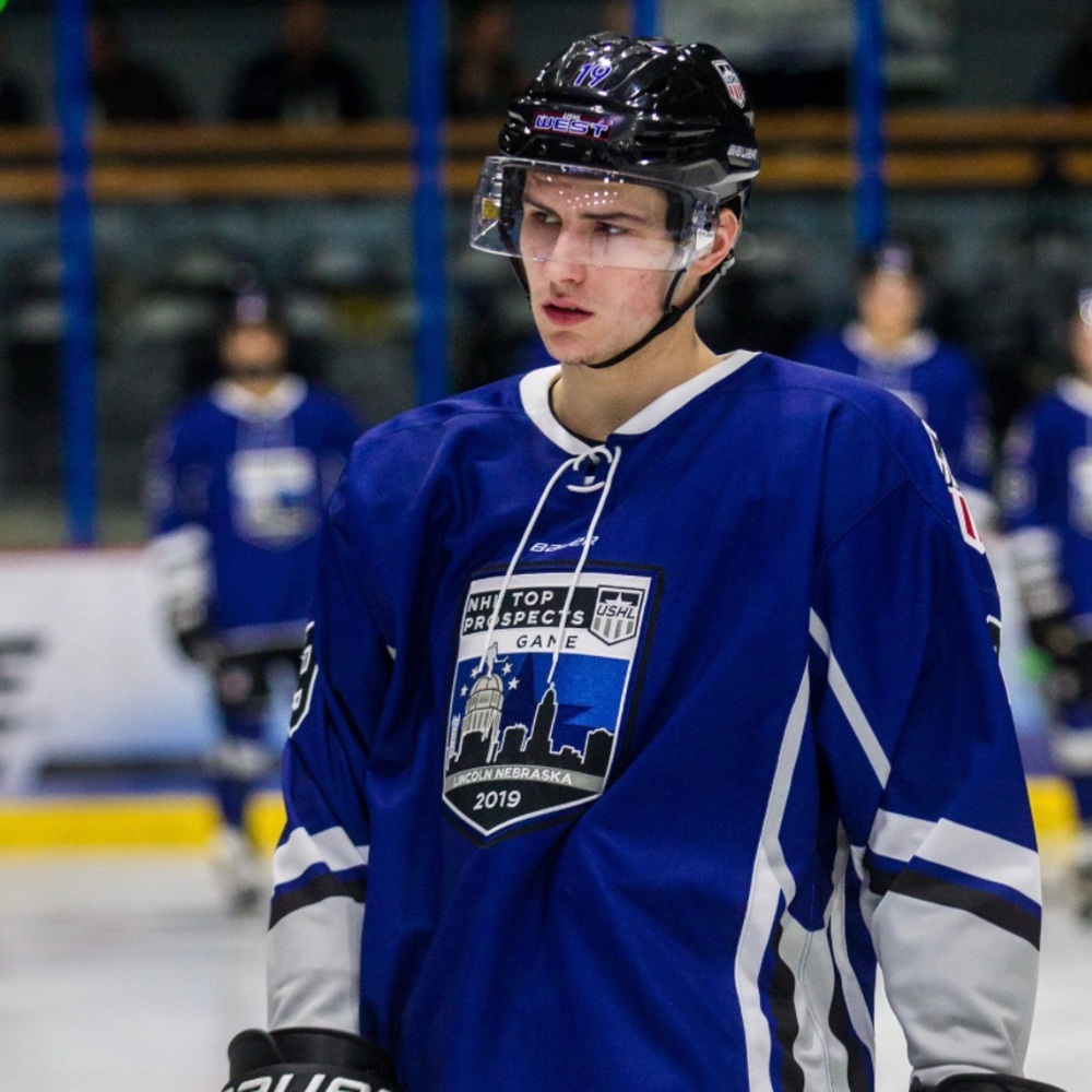 Meet your Posher, Tyler